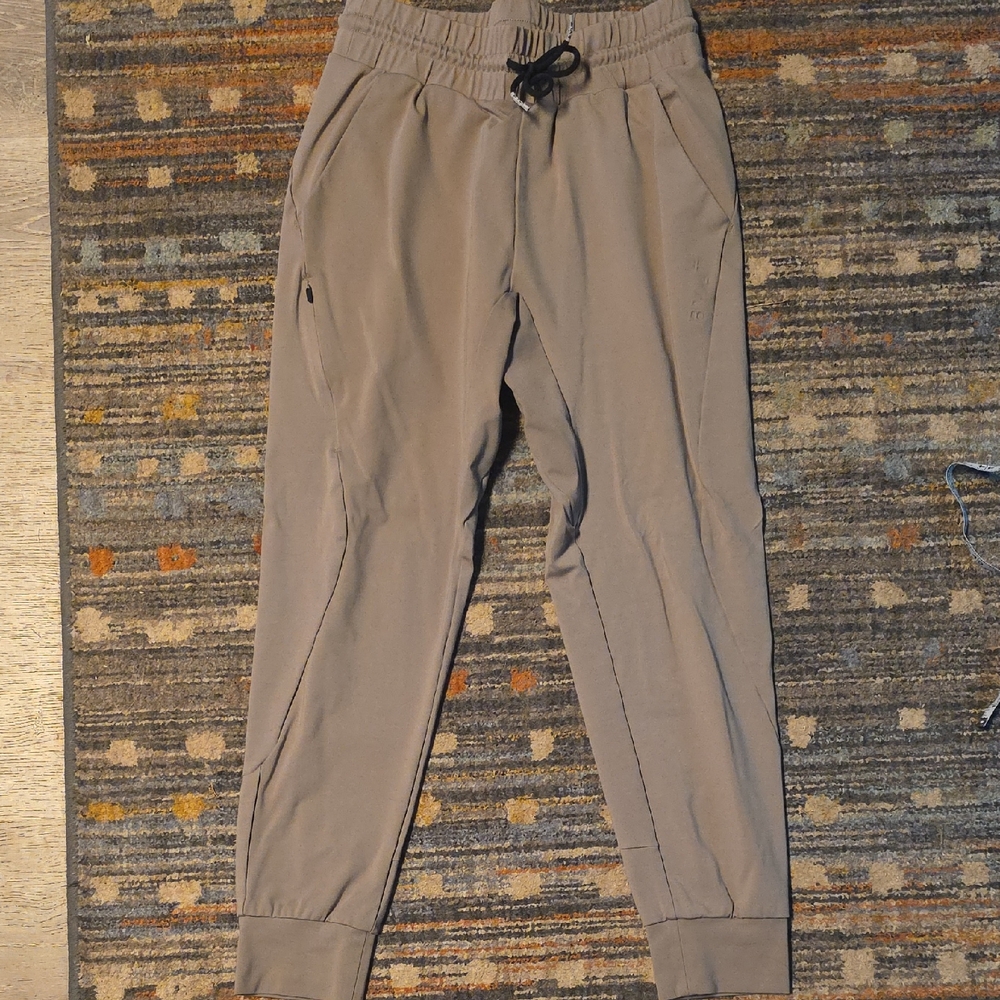 Bylt Active Jogger